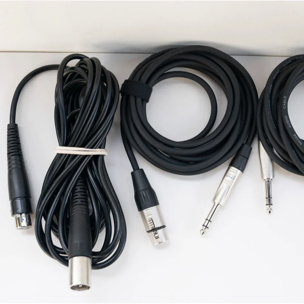 The Unbranded Brand lot xlr
